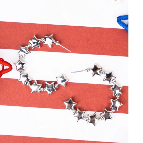One Blessed Nana Jewelry - NWT *BOUTIQUE*     STARS ALL AROUND    SILVERTONE      PATRIOTIC HOOP EARRINGS